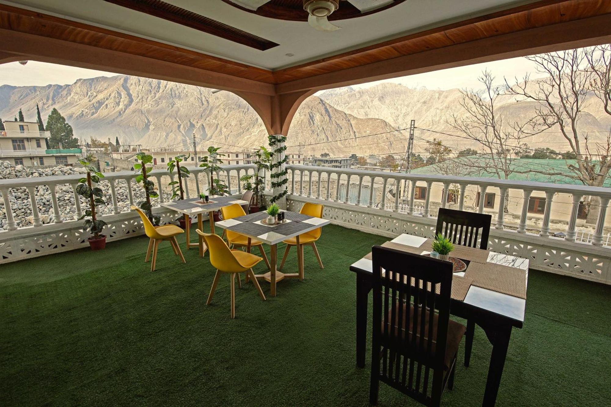 Oak Residency Hotel Gilgit Kültér fotó