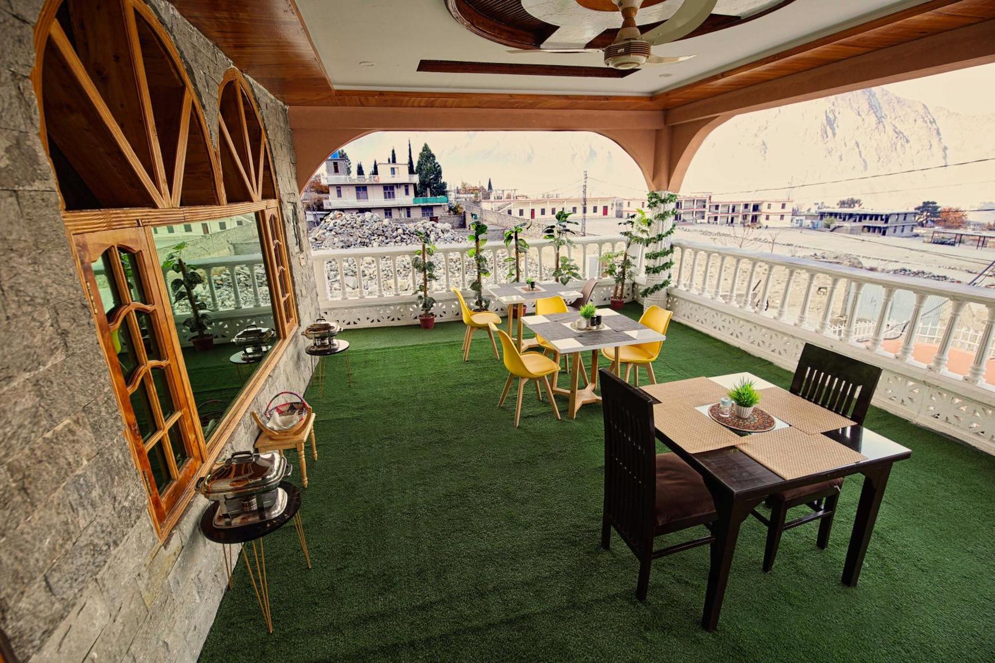 Oak Residency Hotel Gilgit Kültér fotó