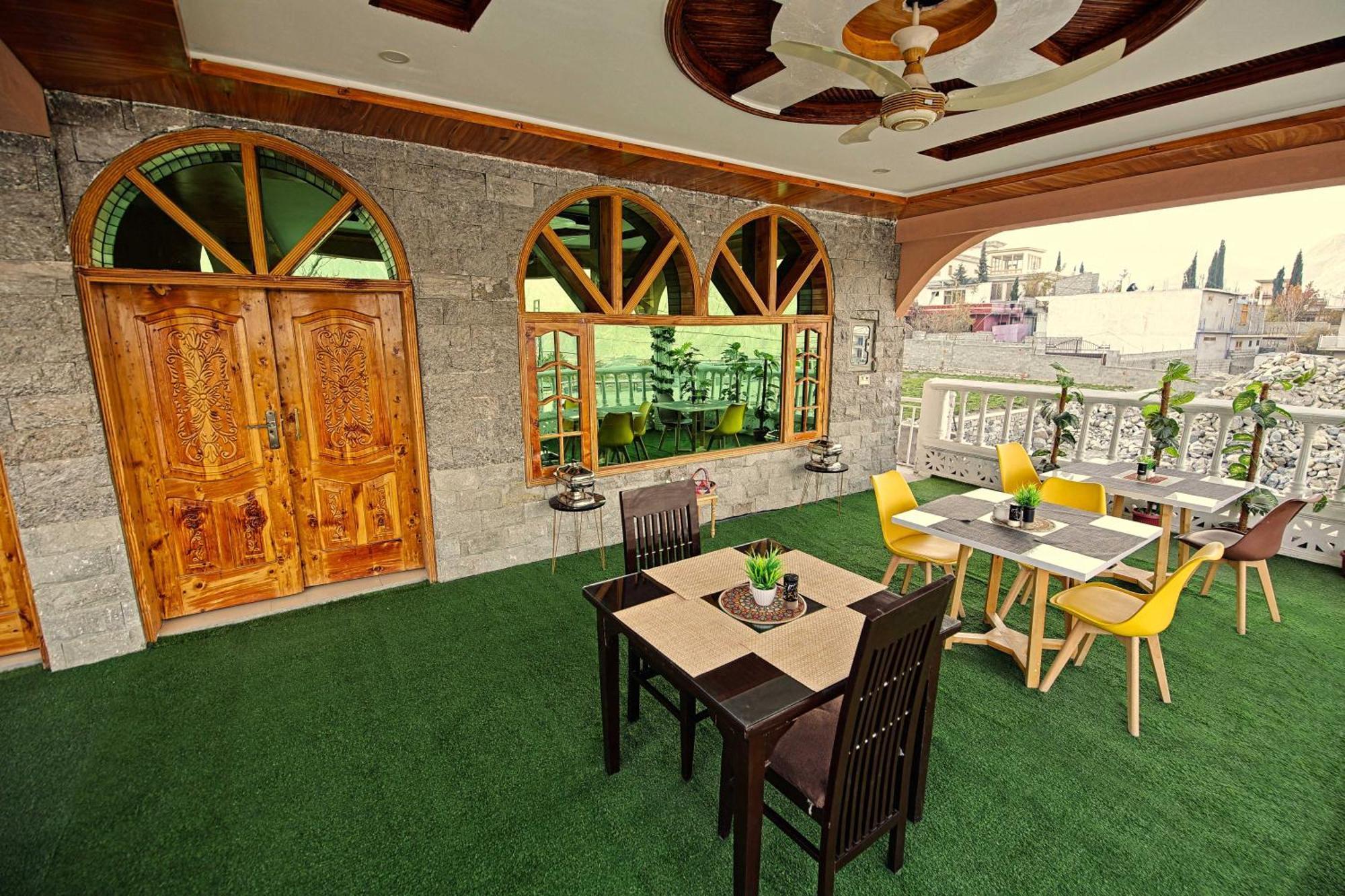 Oak Residency Hotel Gilgit Kültér fotó